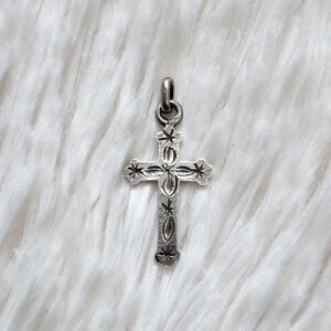 Sterling Silver Diamond Cut Cross